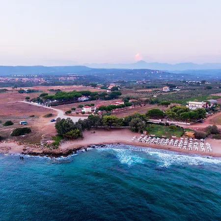 Navarino Apartment Romanos (Messenia)